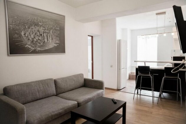 Guest House on Stolyarova - Photo4