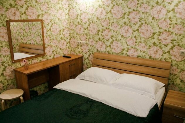 Holiday House Mini Hotel - Photo2