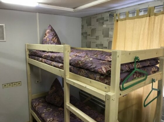 Hostel Zilant