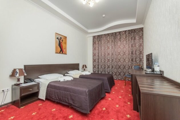 Hotel MANO - Photo3