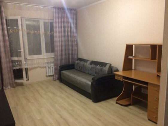  Photo 1