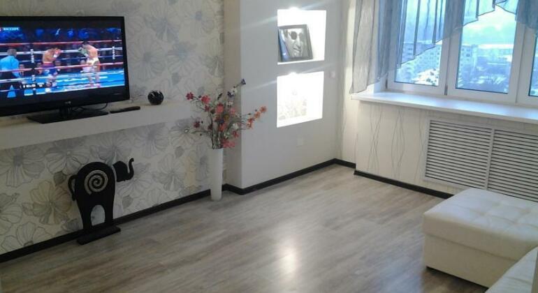 Apartment on Preobrazhenskaya - Photo2