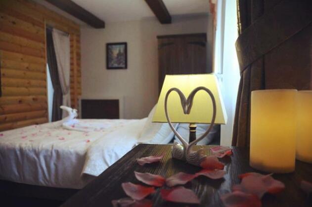 Postoyaliy Dvor Hotel - Photo4