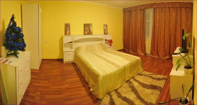 Vash Dom Na Azina 15 Apartments - Photo2