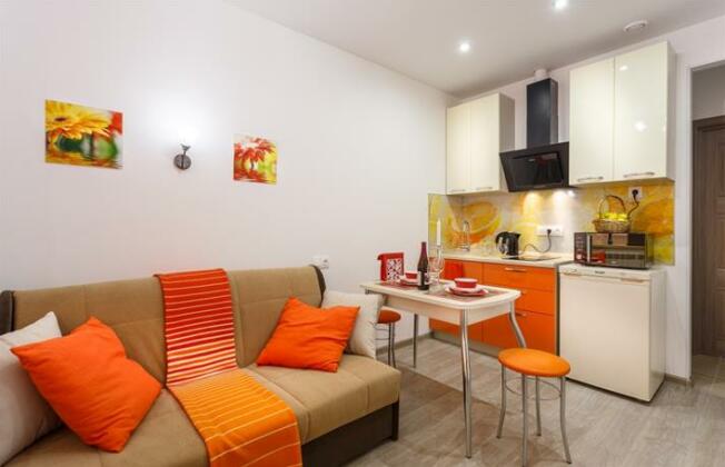 Apelsin Na Ul Gor'kogo 79k17 Apartments - Photo3