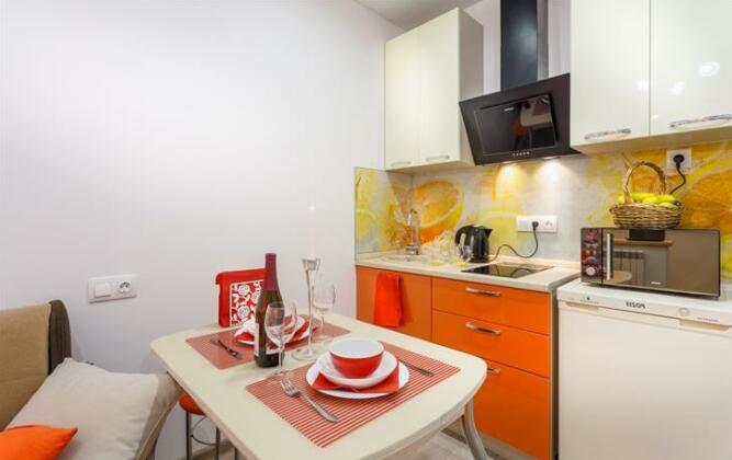 Apelsin Na Ul Gor'kogo 79k17 Apartments - Photo5