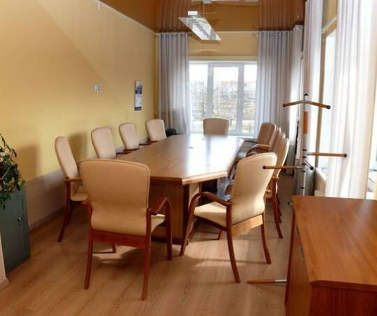 Premier Hotel - Photo4