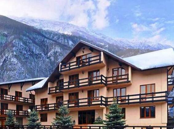 Gala-Alpik Hotel