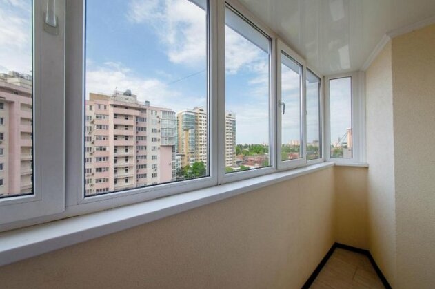 Apartment on Bazovskaya Damba 8 - Photo4
