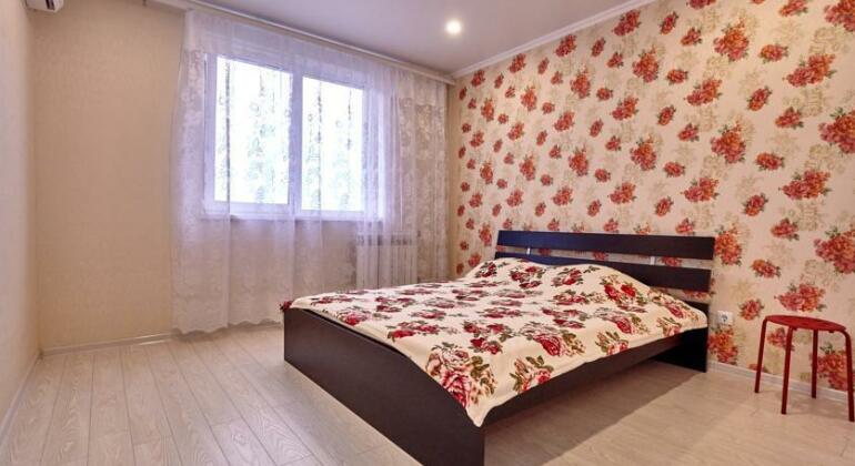 Apartment on Filatova 19/1 - Photo4