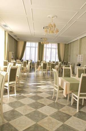 Hotel Oliva Krasnodar - Photo3