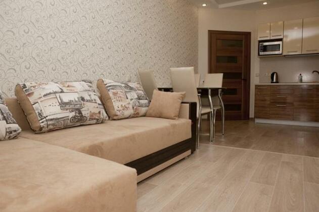 Myhomehotel On Krasnaya 176 - Photo2