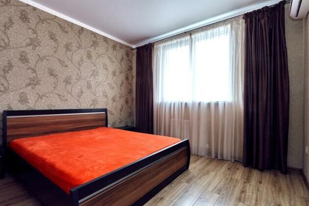 Na Filatova 10 Etazh Apartments - Photo3