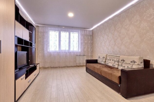 Na Filatova19/1 8 Etazh Apartments - Photo5