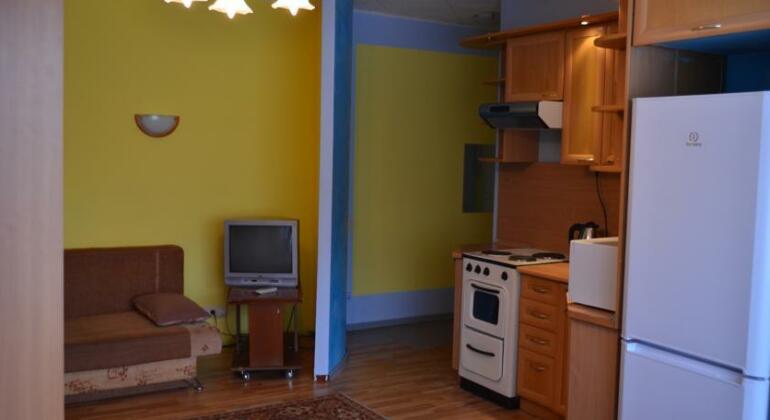 Apartment On Lenina 43 - Photo4