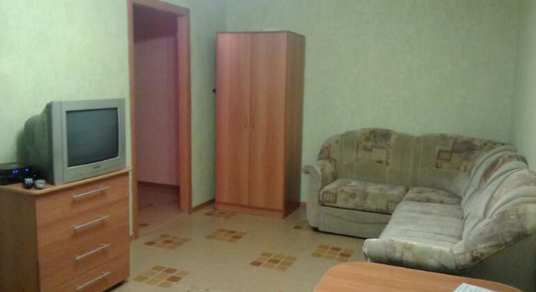 Apartment Profsoyuzov D16 - Photo5