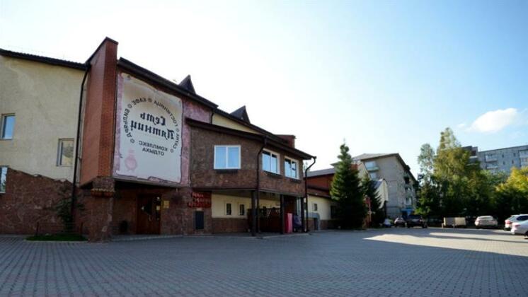 Sem' Pyatnits Hotel