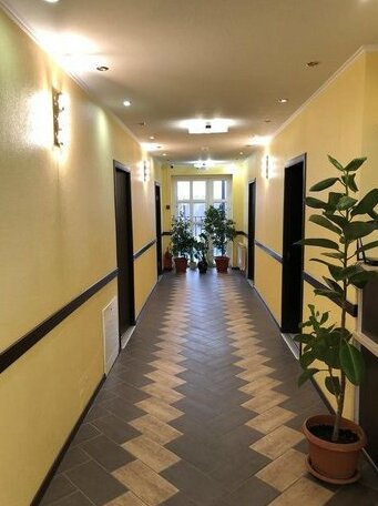 Guest Hotel Platan - Photo4