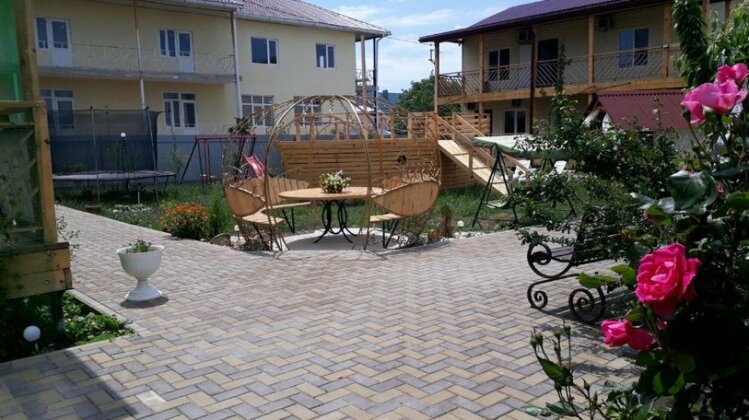 Guest House Hosta - Photo2