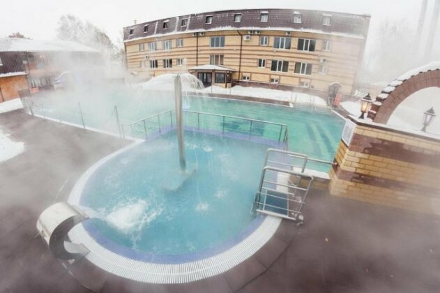 Hotel & Wellness Complex Family
