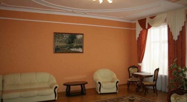 Roscha Nevest - Photo4