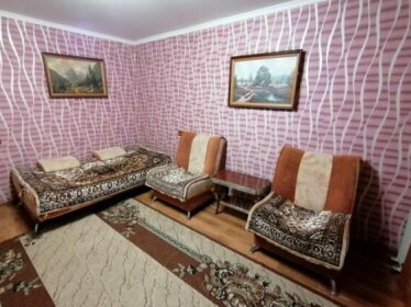 Apartment on Katukova 18