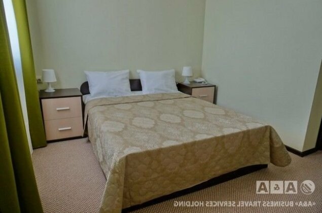 Hotel Traveler - Photo4
