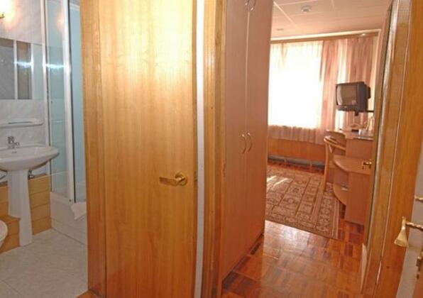 Metallurg Hotel - Photo3
