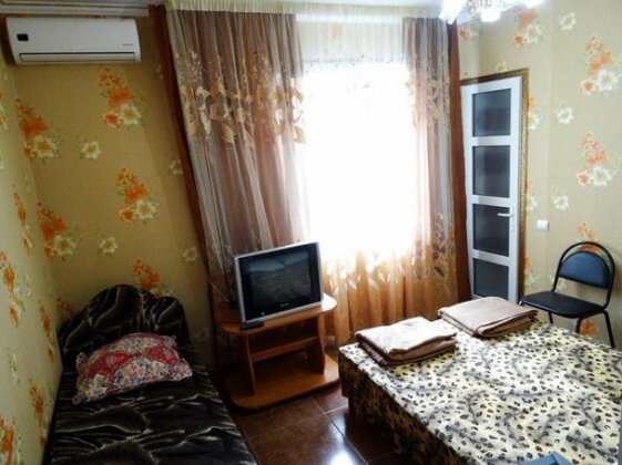 Azalia Guest House Loo - Photo3