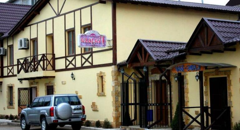 Hotel Usadba