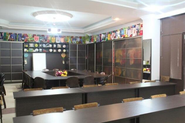 Petrovsk Hotel - Photo4