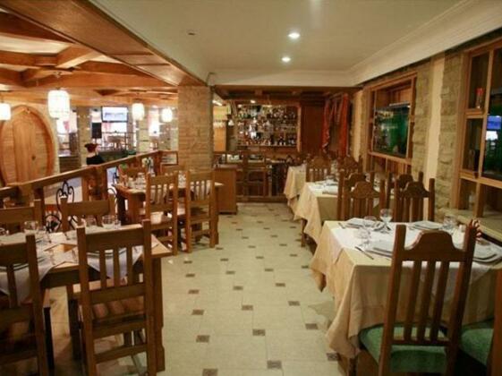 Tarkho Hotel - Photo4