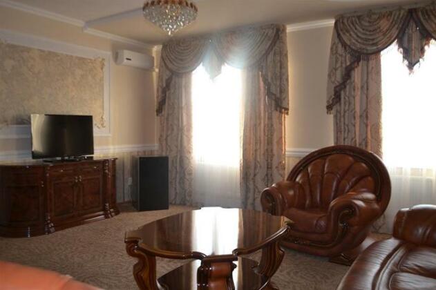 Versal Hotel Maykop - Photo3