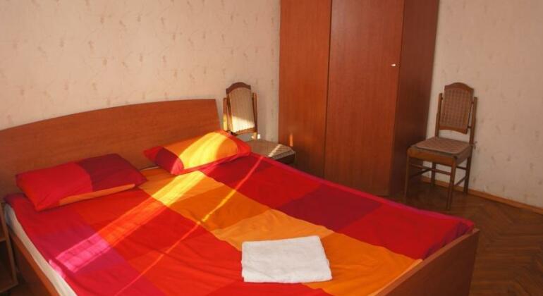 2 Bedrooms Flat Lessnoy Passage - Photo4