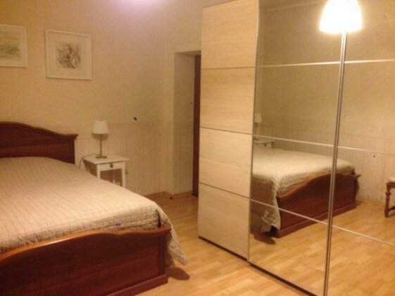 3 Bedroom Beautiful House In Moscow Guest House - Photo4