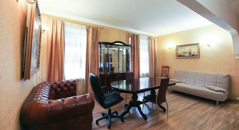 ApartExpress on Stolyarnyy Pereulok - Photo2