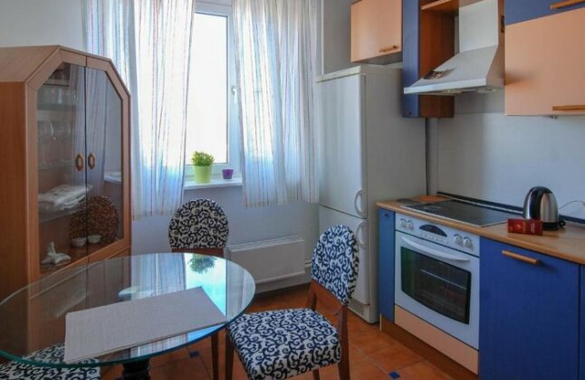 Apartment on Sergiya Radonezhskogo 8 - Photo4