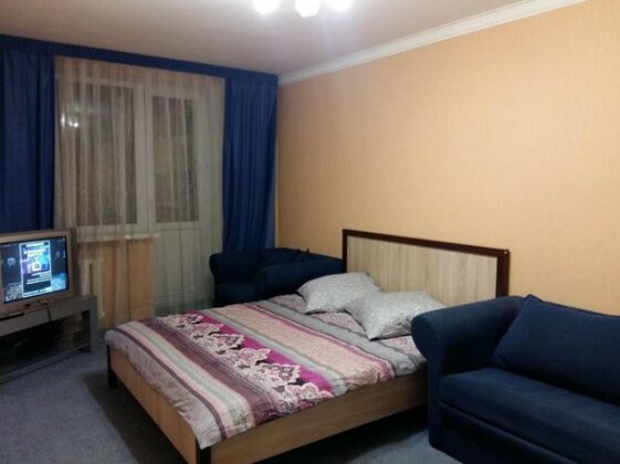 Apartment on Tkatskaya 45 - Photo4