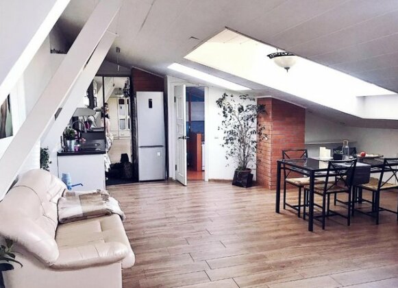 Apartment on Yermolayevskiy 18a - Photo2