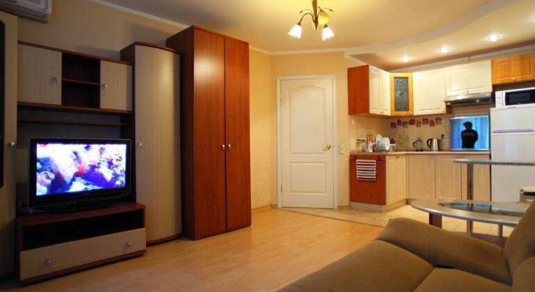 Apartment Starokonyushennyy - Photo2