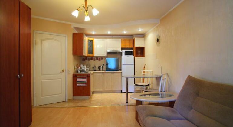 Apartment Starokonyushennyy - Photo4