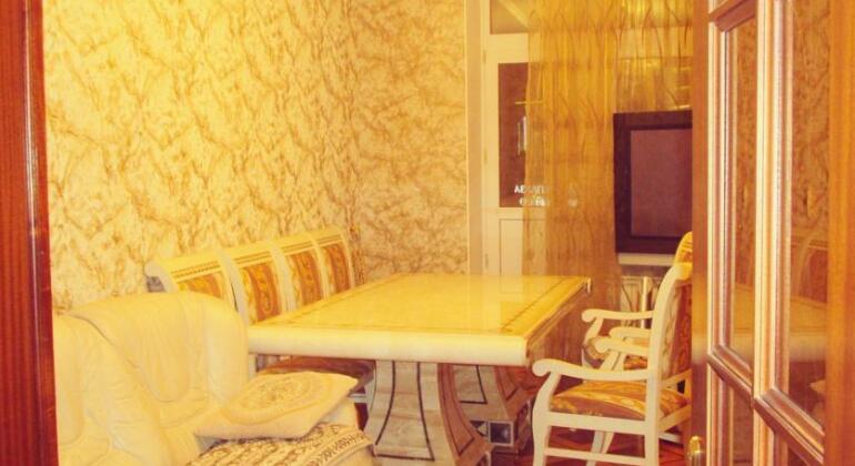 Arbat-Apart Apartments - Photo2