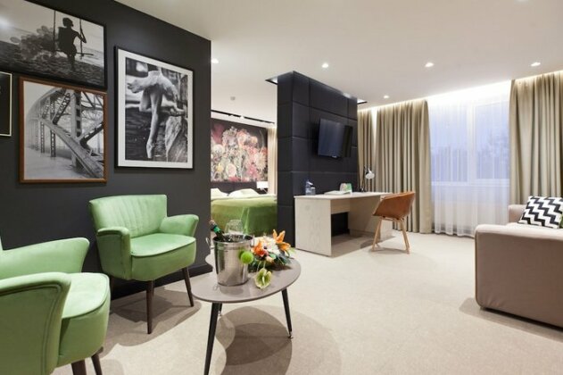 ART Hotel - Photo2