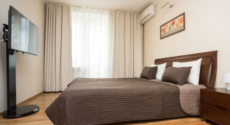 Balmont Apartments Smolenskaya - Photo2
