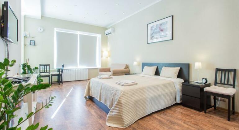 Balmont Apartments Smolenskaya - Photo4