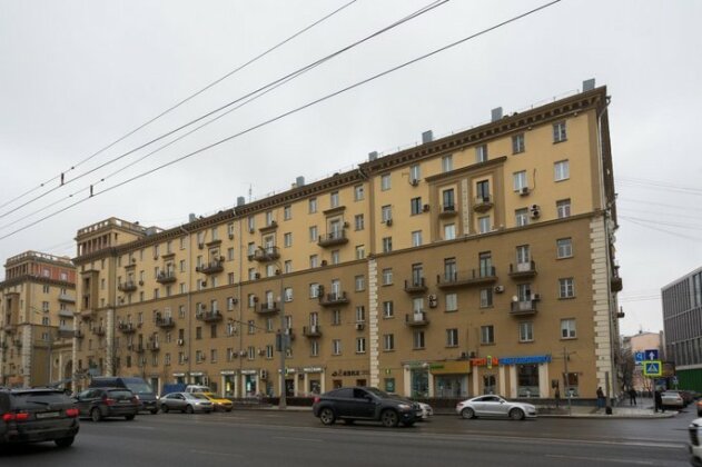  Photo 1