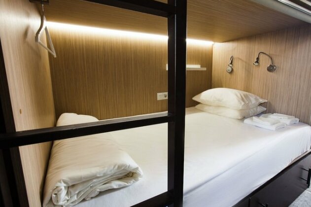 Buran capsule hotel - Photo5