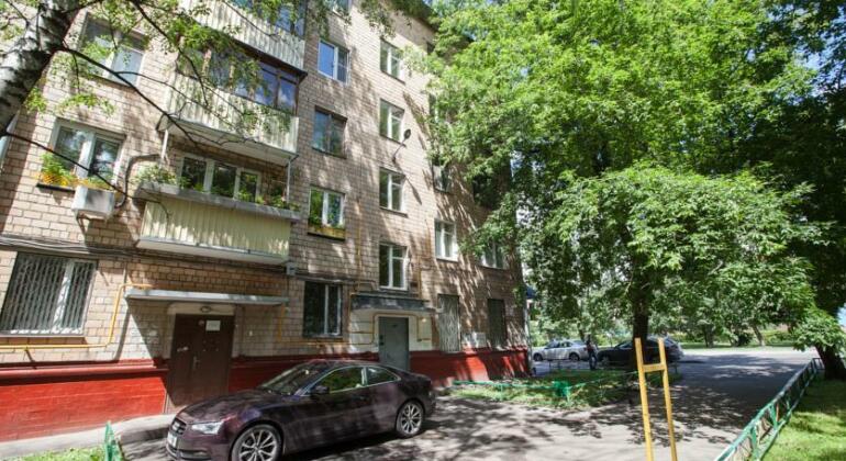 Busines Brusnika Apartment Babushkiskaya 1
