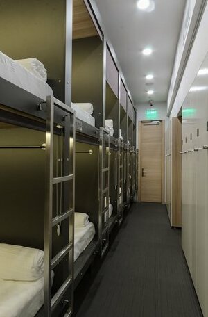 Capsule Hotel Capsula - Photo4
