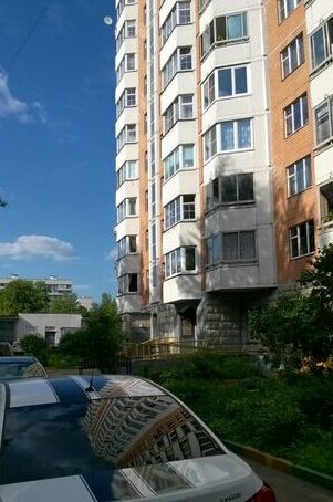 Caravan Na Lodochnoj Ulitse Apartments